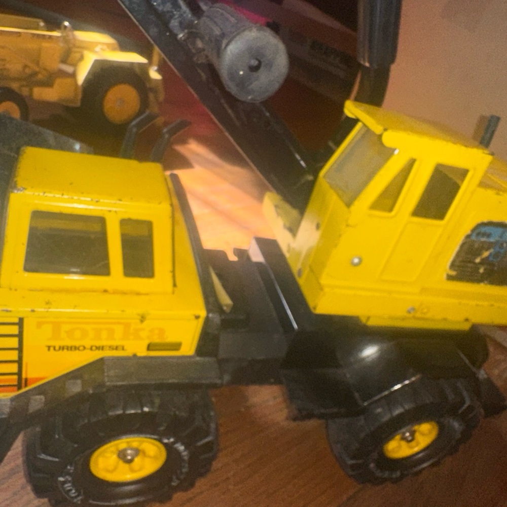 Tonka Yellow and Black Construction Vehicles Set